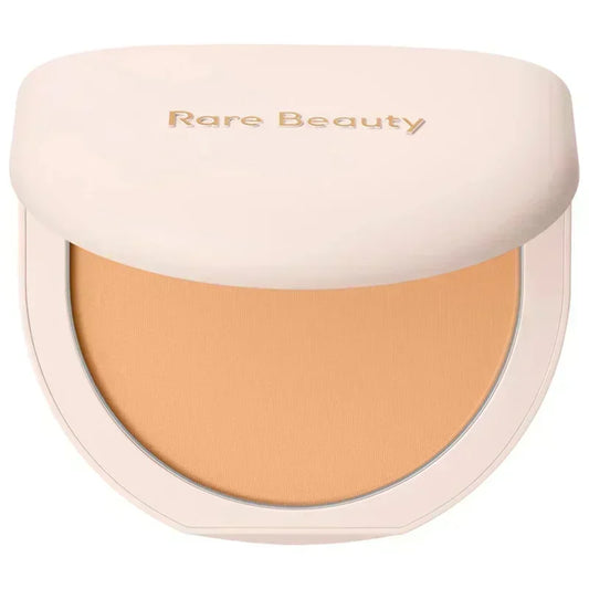 Rare Beauty Cosmeticos  por Selena Gomez. Base en polvo compacto. Color # Light Beige