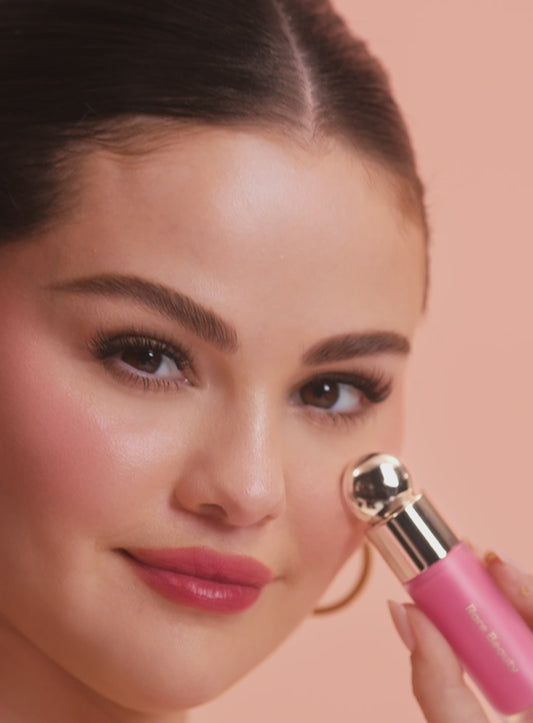 Rare Beauty Cosmeticos por Selena Gomez Rubores Líquidos. Color #Hope